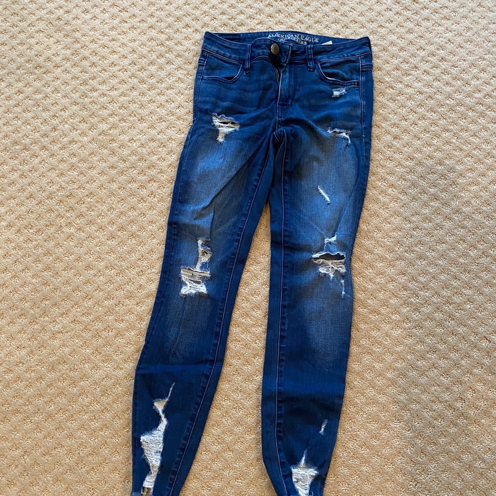 American Eagle Ripped Blue jeans